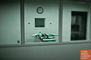 Photo of the lethal injection facility at San Quentin State Prison. It was dismantled in 2019. MANNY CRISOSTOMO / Sacramento Bee